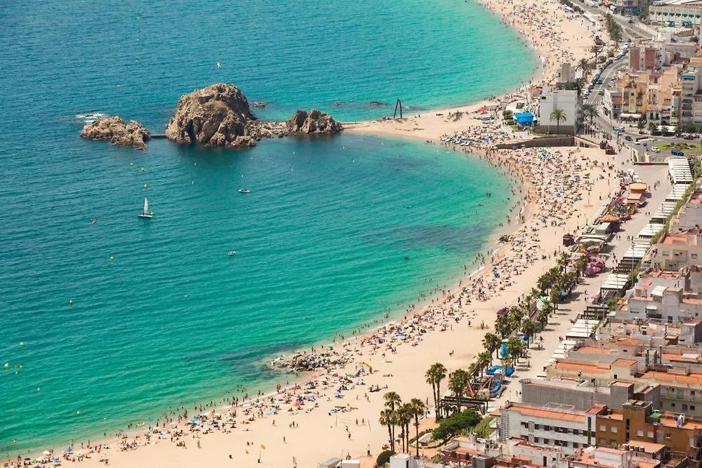 Catalunya Casas: Spacious Villa Vera Up To 24 Guests, A Short Drive To Blanes! Girona Spain